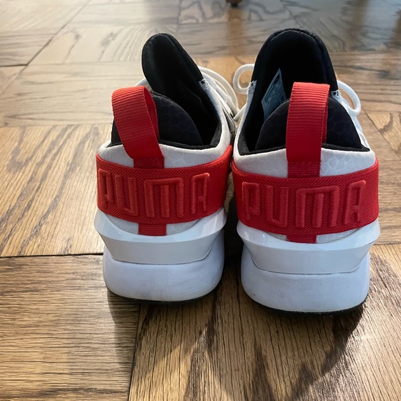 Puma Sneakers - Picture 4 of 7